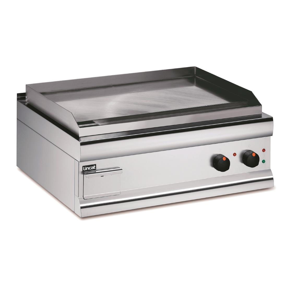 CL678